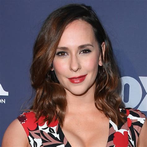 has jennifer love hewitt ever posed nude|Jennifer Love Hewitt shares topless photo from pregnancy